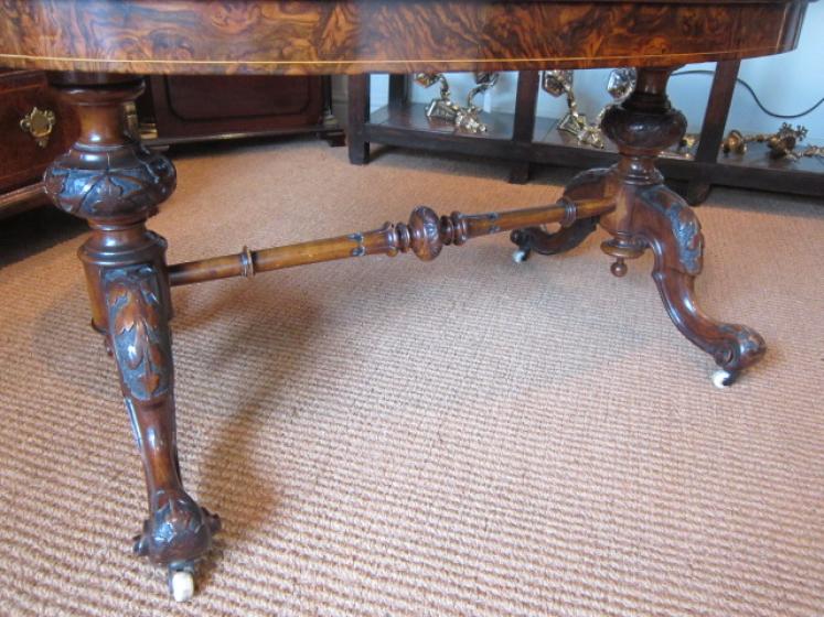 Stunning Victorian Burr Walnut Inlaid Occasional Table - Image 5