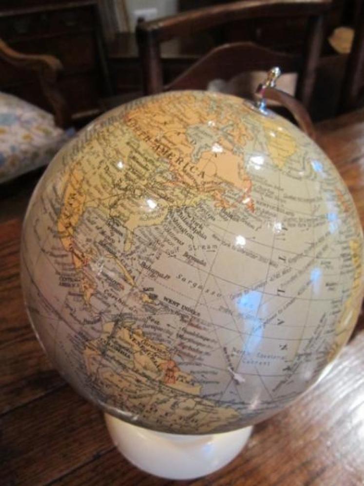 Original Art Deco 8" Phillip's Terrestrial Globe - Image 5