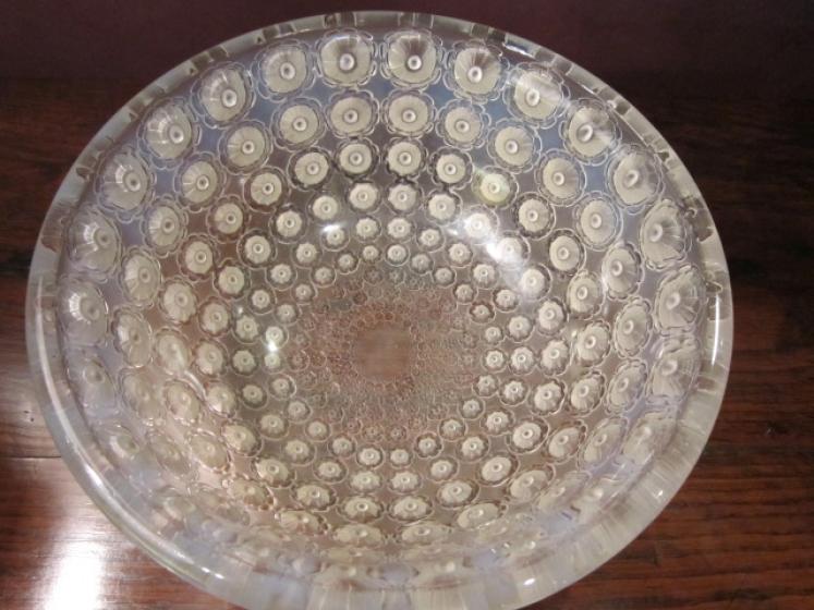 Rene Lalique Opalescent Nemours Glass Bowl - Image 3