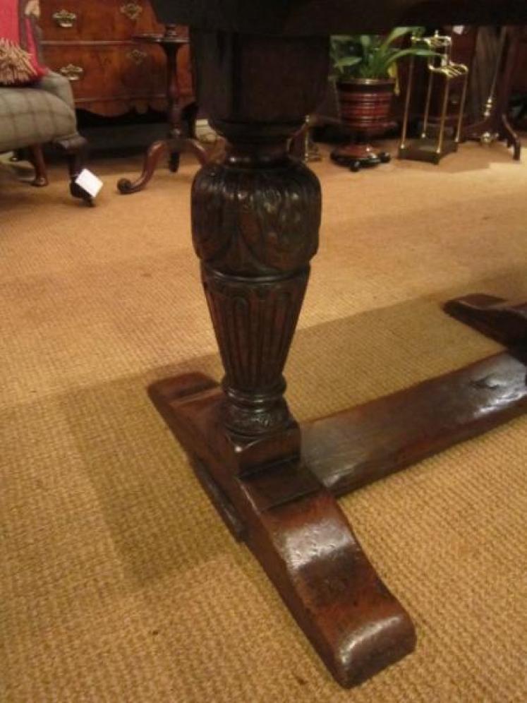 Outstanding Large George III Period Refectory Table - Image 2
