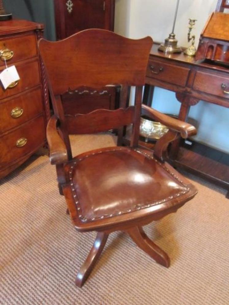 Arts & Crafts Period Mahogany Swivel Desk Chair - Image 1
