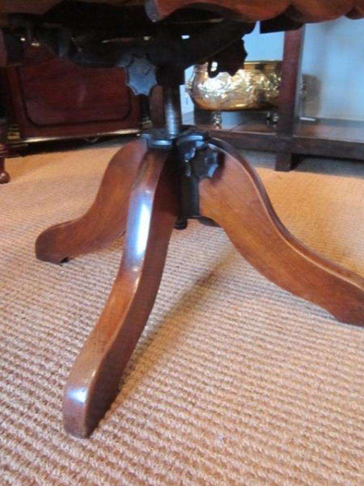 Arts & Crafts Period Mahogany Swivel Desk Chair - Image 3