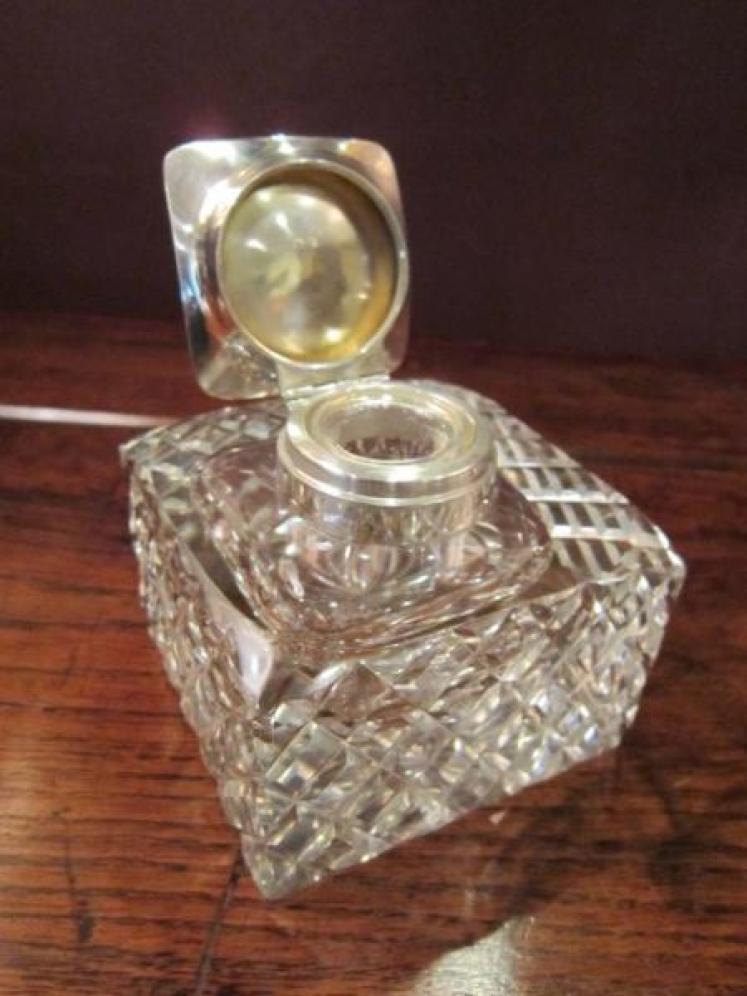 Superb Edwardian Silver & Cut Glass Desk Inkwell - Image 2