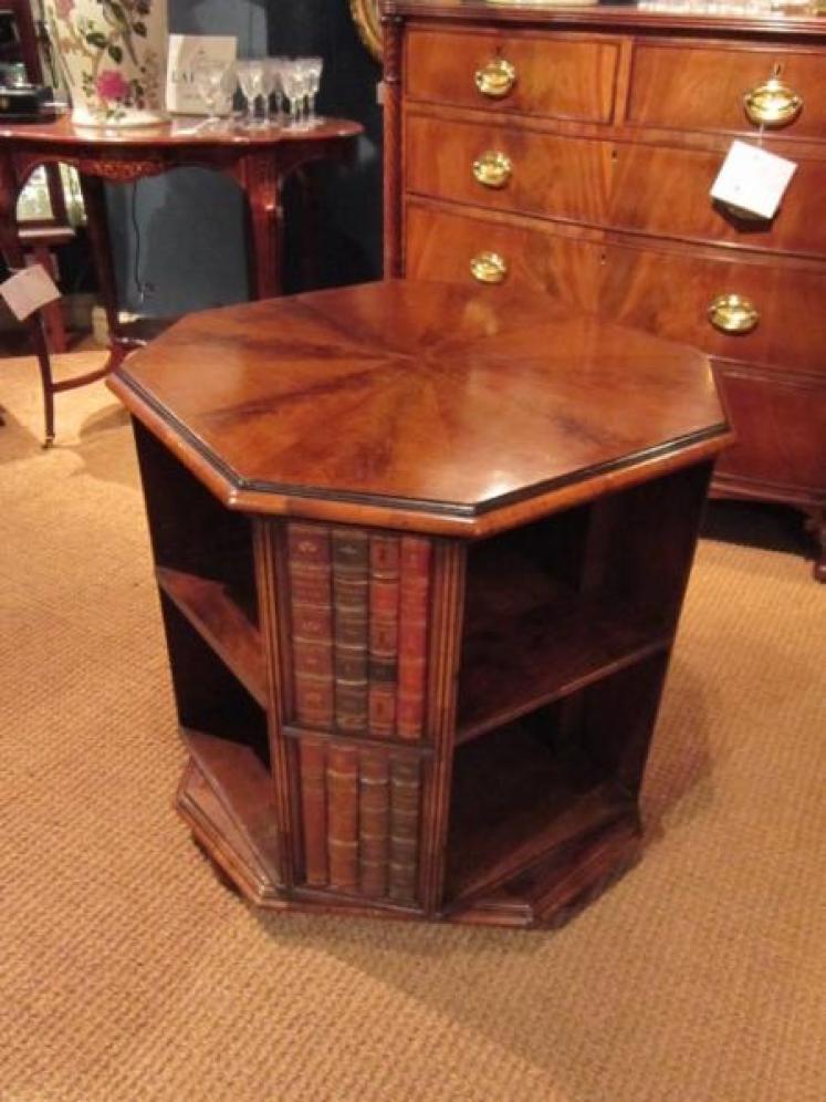 Superb Victorian Figured Revolving Book Table - Image 1