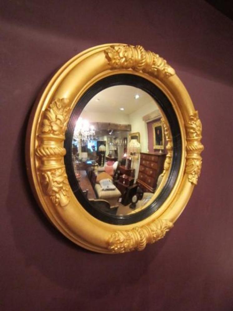 Superb Regency Period Gilt Convex Mirror - Image 1