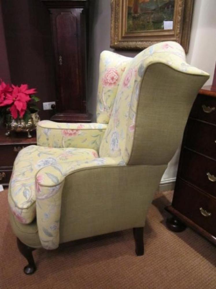 Very Attractive Mid Victorian Wing Back Armchair - Image 5