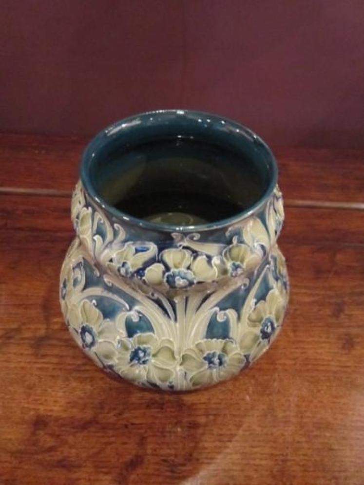 Early McIntyre Moorcroft Florian 'Daisy' Vase - Image 2