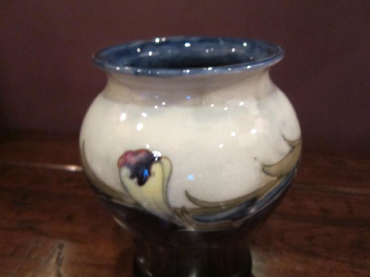 Early Moorcroft 'Pansy Bud' Design Vase - Image 2