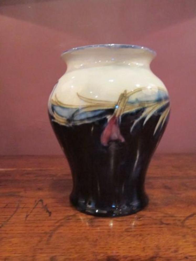 Early Moorcroft 'Pansy Bud' Design Vase - Image 4