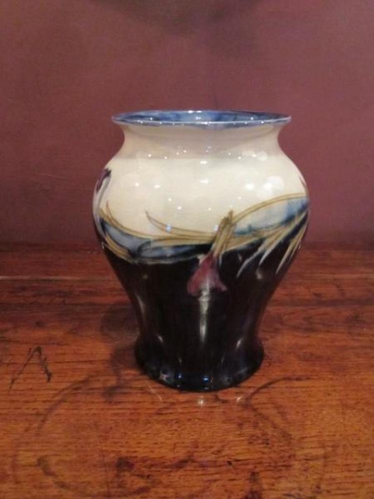 Early Moorcroft 'Pansy Bud' Design Vase - Image 5