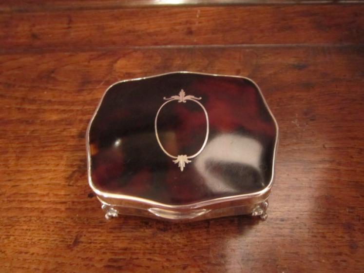 High Quality George V Silver & Tortoiseshell Jewel Box - Image 2
