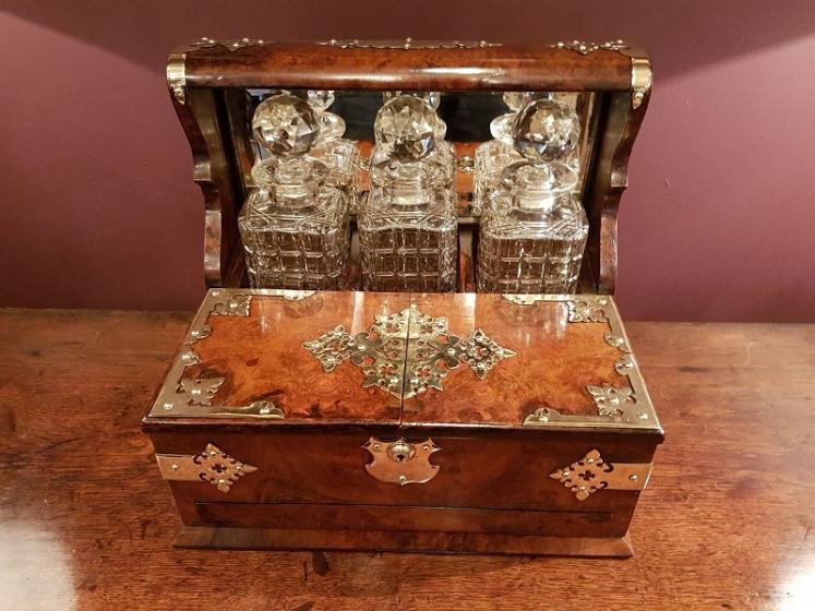 Superb Victorian Walnut Tantalus & Games Box - Image 2
