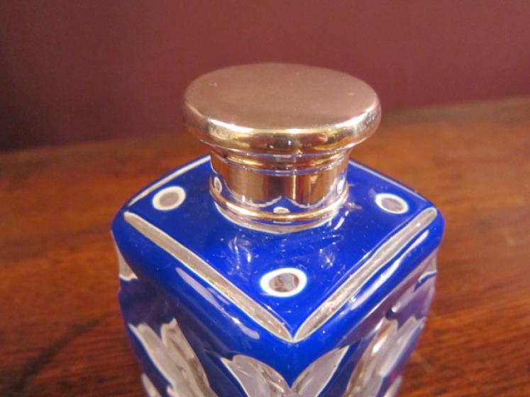 Top Quality Victorian Silver Overlay Glass Scent - Image 5