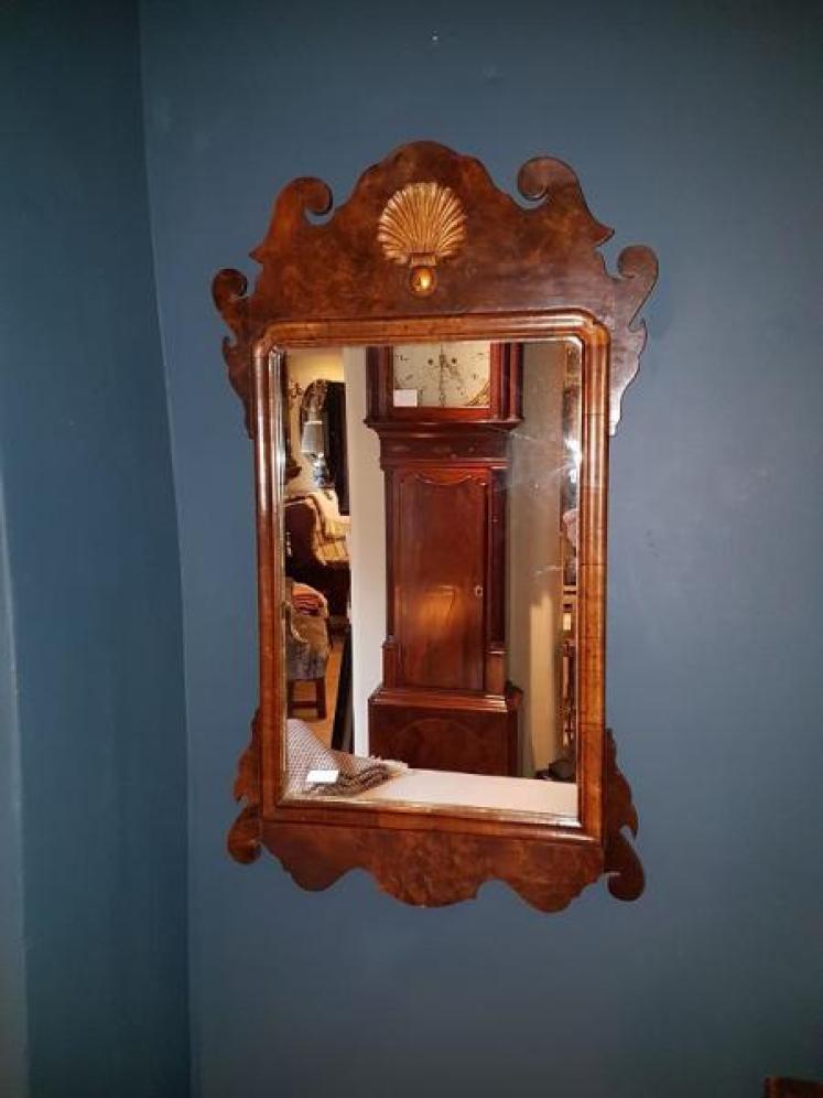 Superior George III Period Burr Wanut Mirror - Image 1
