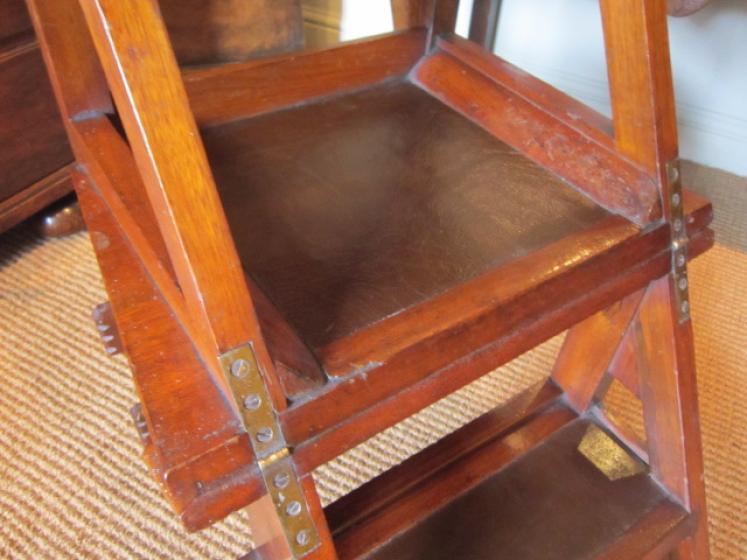 Rare Arts & Crafts Walnut Metamorphic Library Steps - Image 2