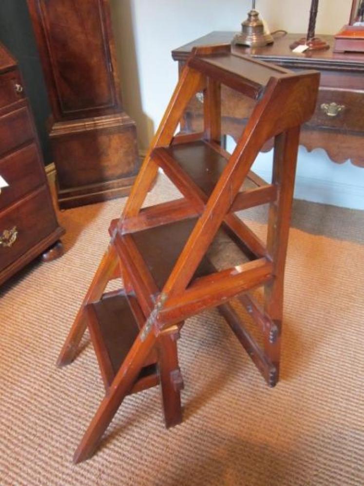 Rare Arts & Crafts Walnut Metamorphic Library Steps - Image 5