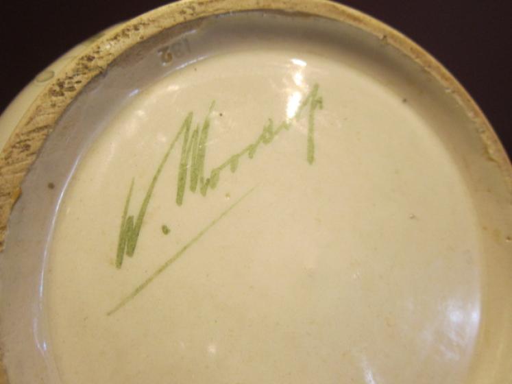 Early Moorcroft Grapevine Cream Vase - Image 5