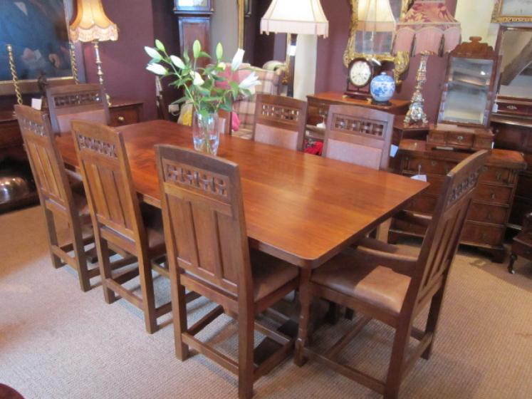Superb Oak 'Lizardman' Dining Room Suite - Image 1