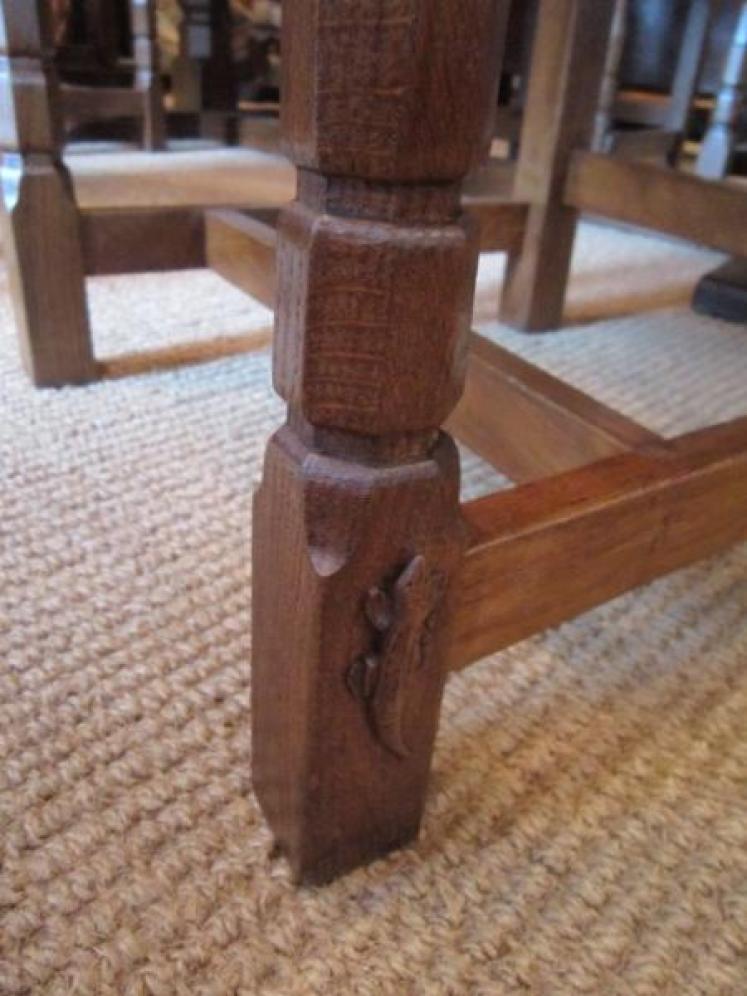 Superb Oak 'Lizardman' Dining Room Suite - Image 5