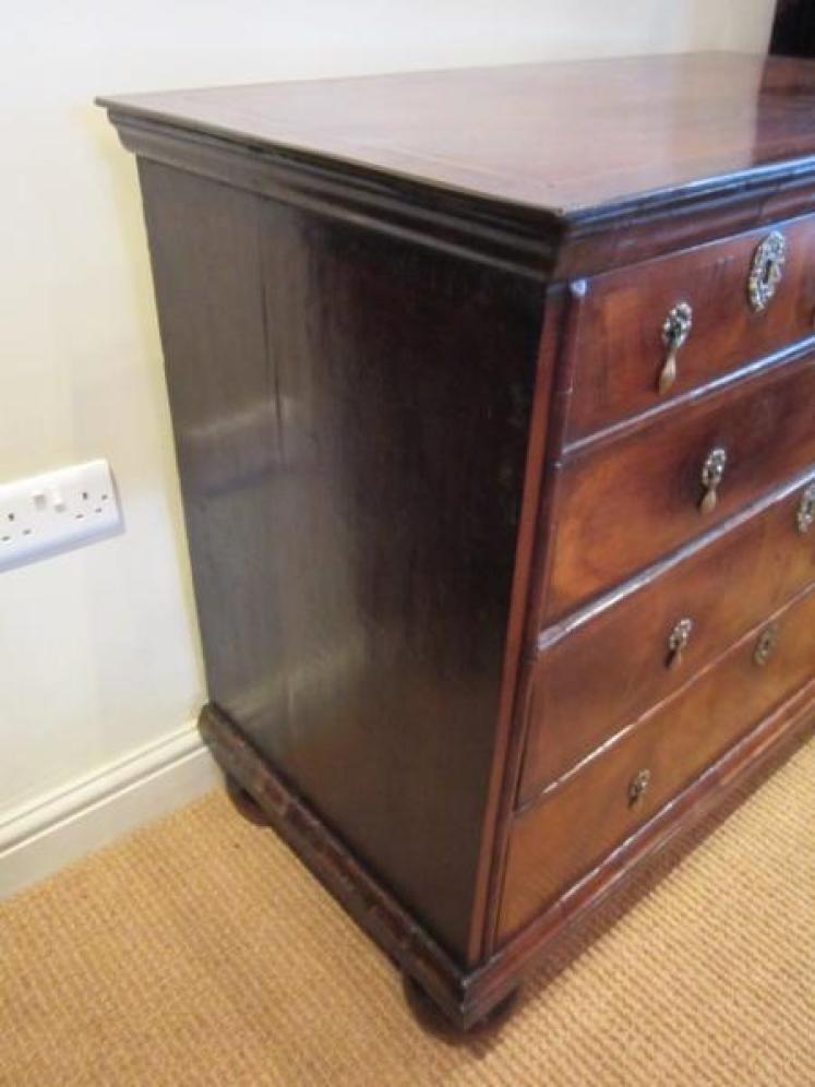 Fine William & Mary Period Walnut Chest - Image 3