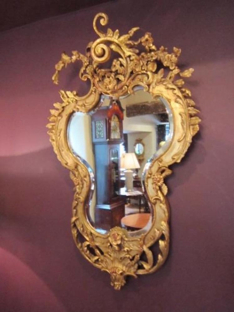 Very Original Early Victorian Gilt Shaped Mirror - Image 1