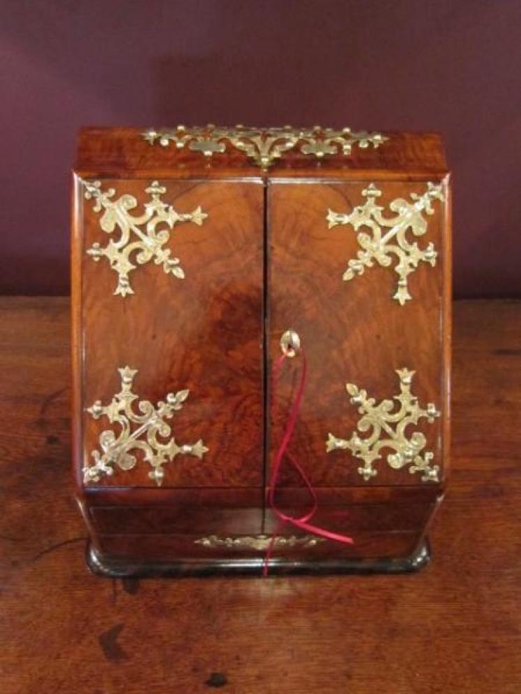 Stunning Victorian Burr Walnut Stationery Box - Image 1