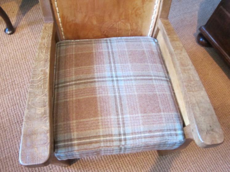 1950's Mouseman Adzed Oak 'Smoker's' Armchair - Image 3