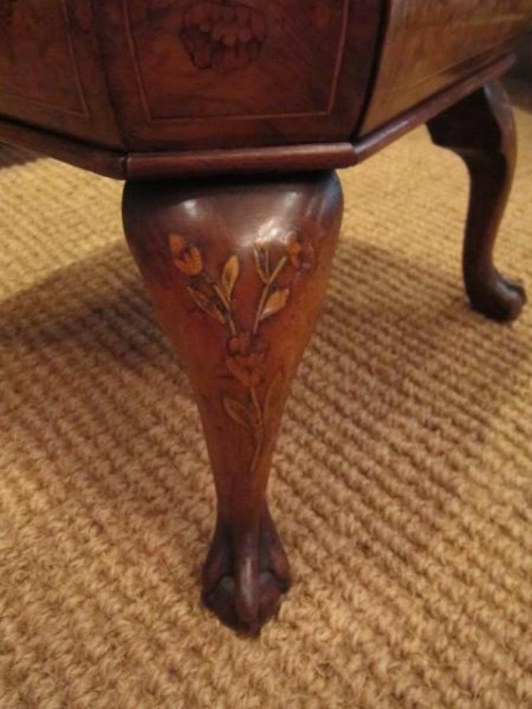 Superb 18th Century Walnut & Marquetry Wine Cooler - Image 5