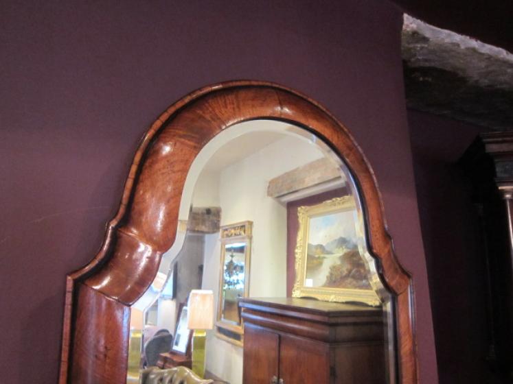 Superb 19th Century Walnut Cushion Framed Mirrror - Image 4