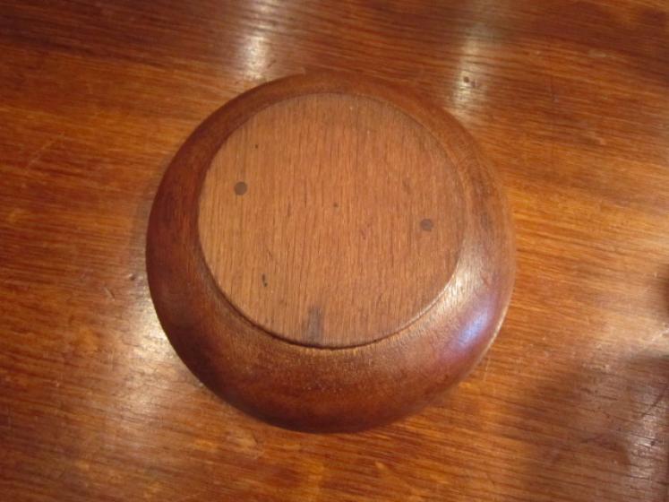 Early Mouseman Small Oak Bowl - Image 5
