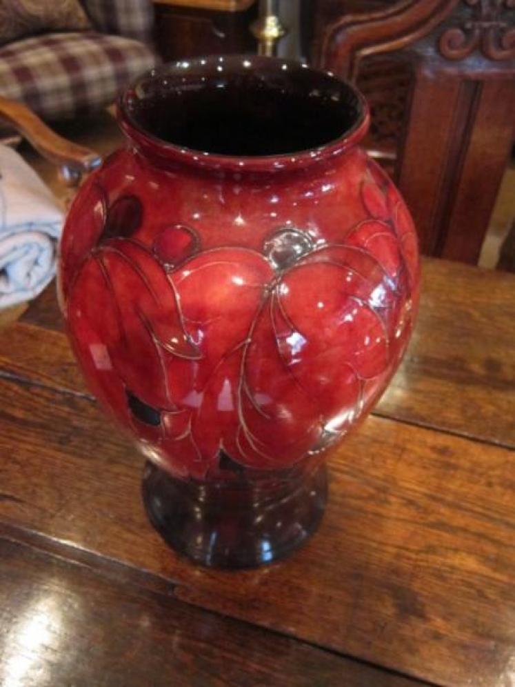Impressive Moorcroft Leaf & Berries Flambe Vase - Image 2