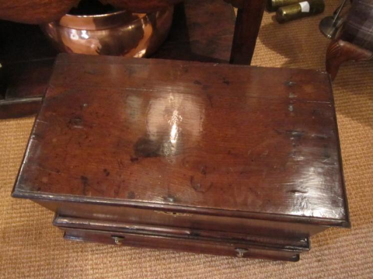 Small William & Mary Period Oak Coffer Bach - Image 2