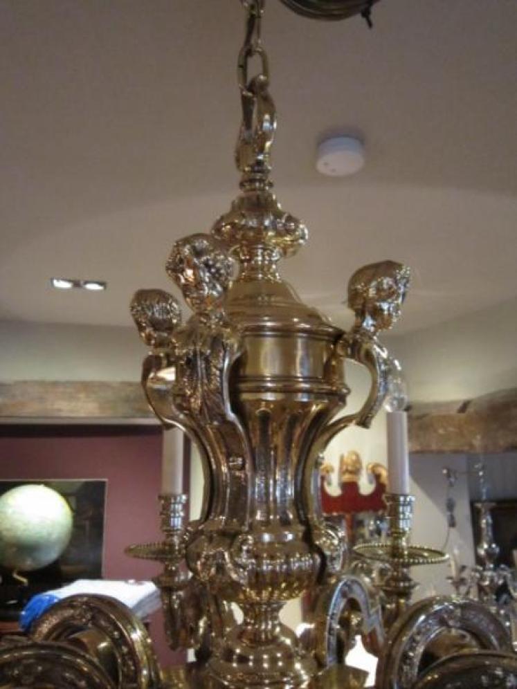 Stunning 19th Century Bronze Louis XIV Style Chandelier - Image 3