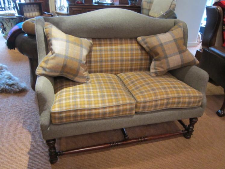 Outstanding 19th Century Gillows Two Seater Sofa - Image 1