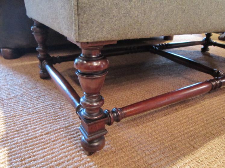 Outstanding 19th Century Gillows Two Seater Sofa - Image 3