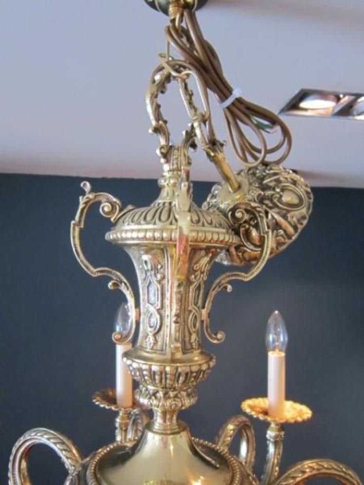 Superb Edwardian Cast Bronze Eight Arm Chandelier - Image 5