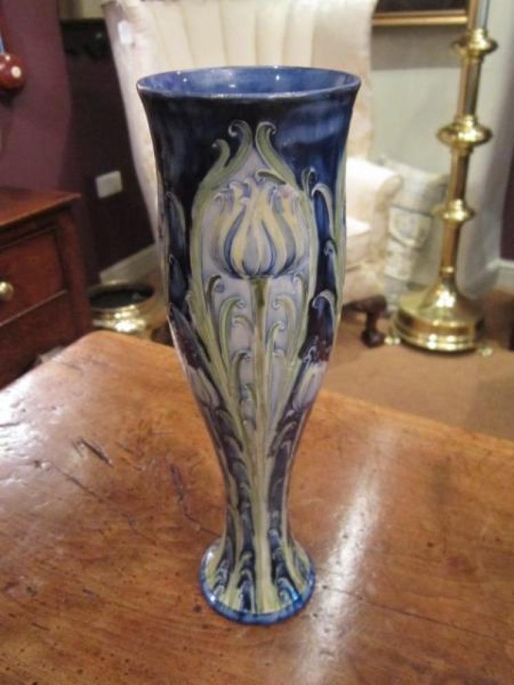 Art Nouveau McIntyre Moorcroft Tulip Panel Vase - Image 5
