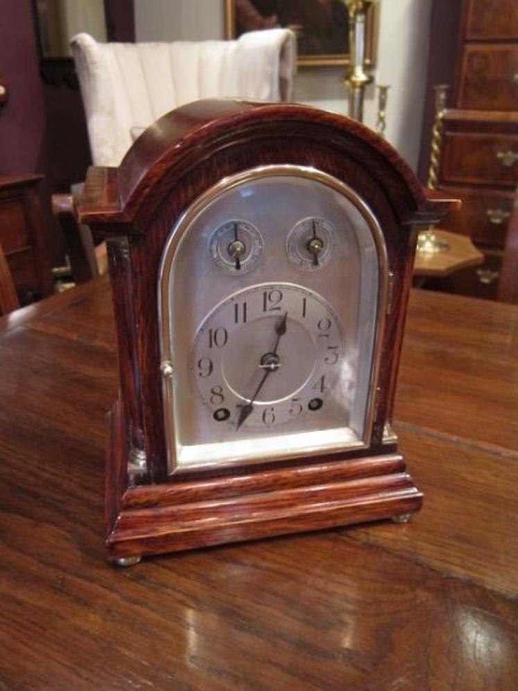 Top Quality 19th Century Striking Mantel Clock - Image 1