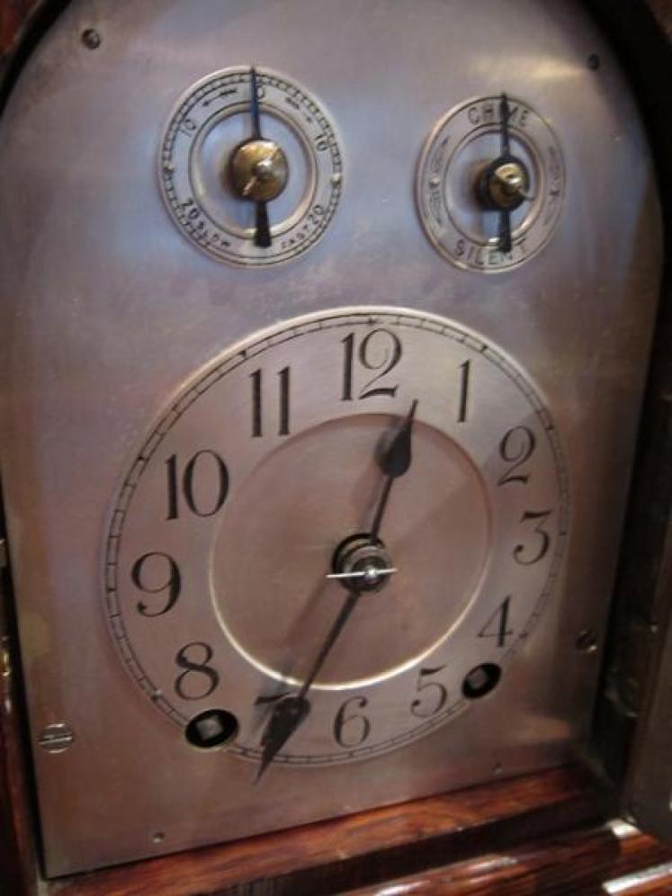 Top Quality 19th Century Striking Mantel Clock - Image 2