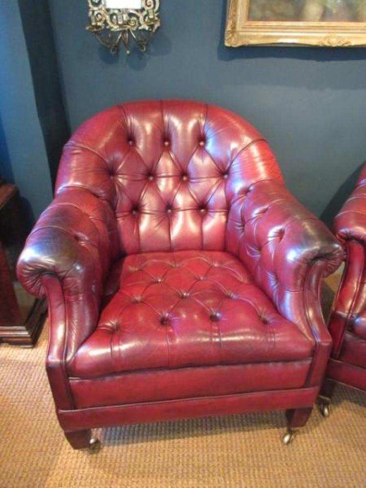 Superb Pair of 1920's Leather Buttoned Club Armchairs - Image 2