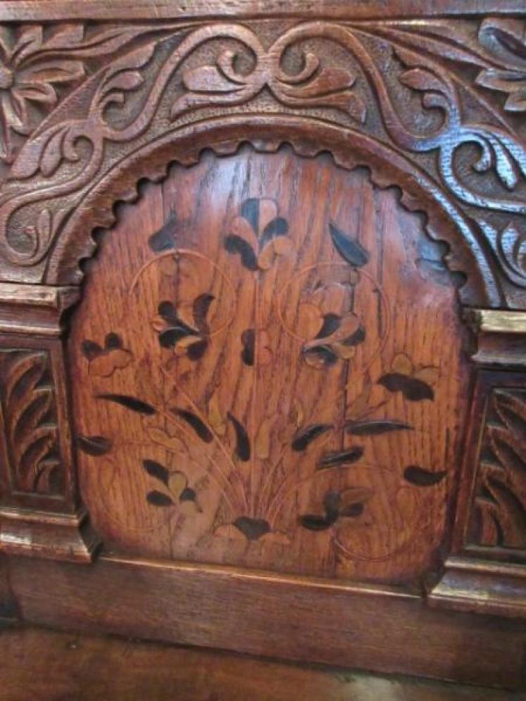 Superb Elizabethan Period Oak Wainscott Armchair - Image 3