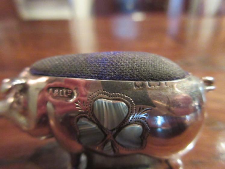 Rare George V Period Silver Irish Themed Pig Pin Cushion - Image 3