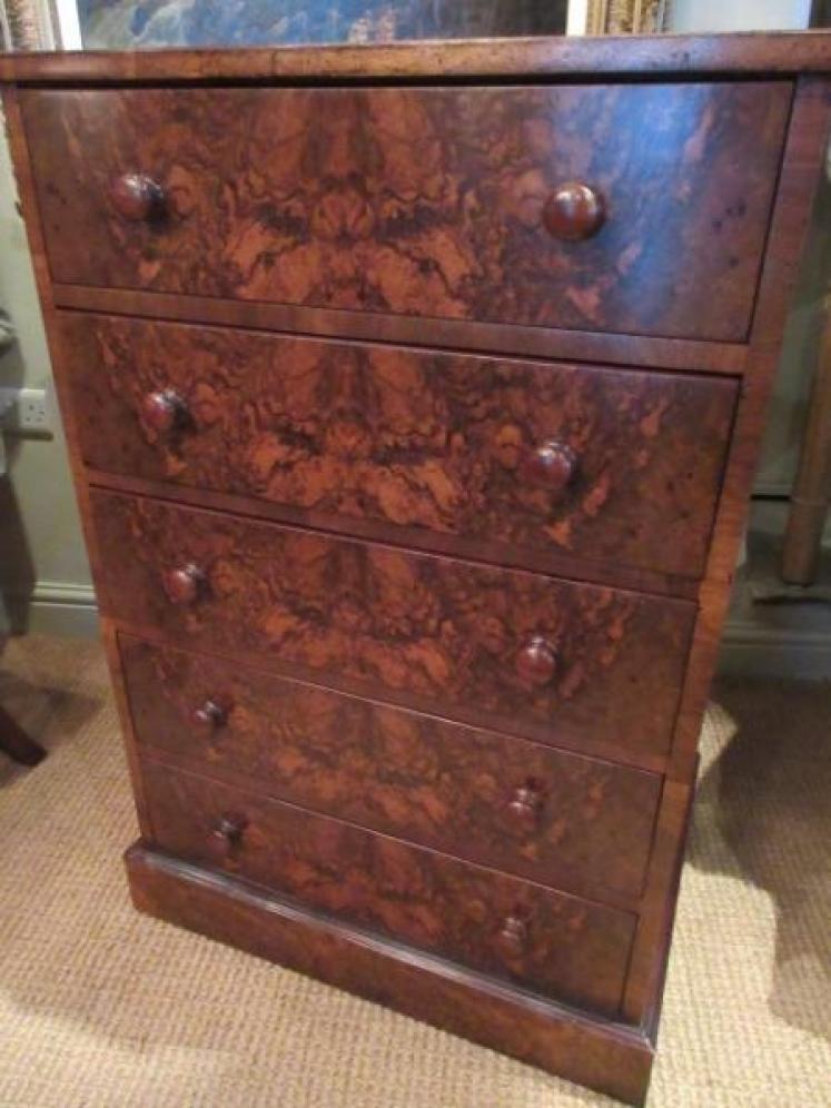Top Quality Mid Victorian Burr Walnut Tallboy - Image 4
