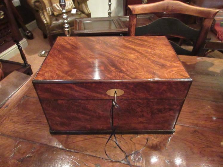 Superior Mid Victorian Figured Walnut Games Compendium - Image 5