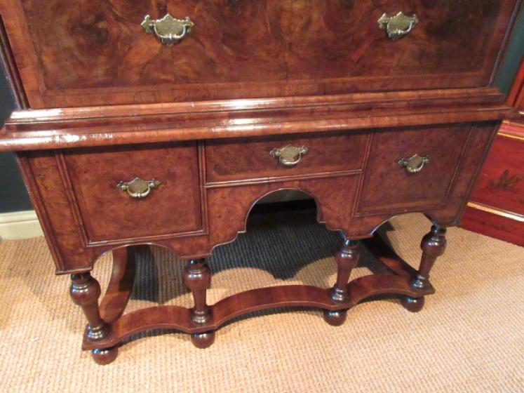 Stunning William & Mary Period Walnut Chest on Stand - Image 2