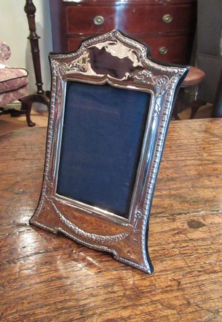 Edwardian Period Silver Classical Style Photo Frame - Image 1