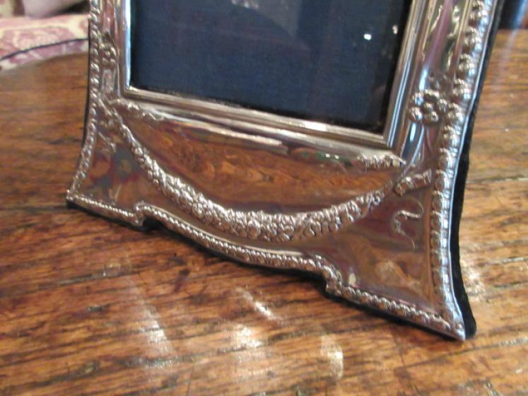 Edwardian Period Silver Classical Style Photo Frame - Image 2
