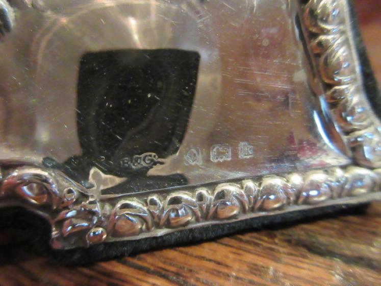 Edwardian Period Silver Classical Style Photo Frame - Image 4