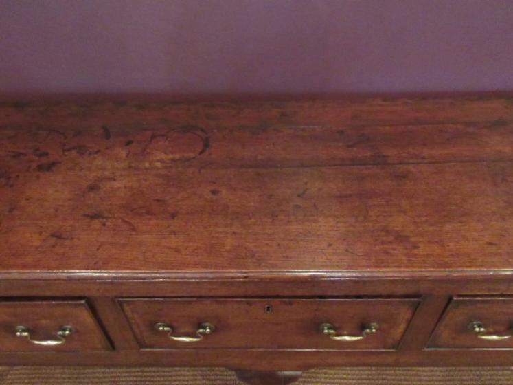 Superb George II Period Oak & Mahogany Dresser - Image 2