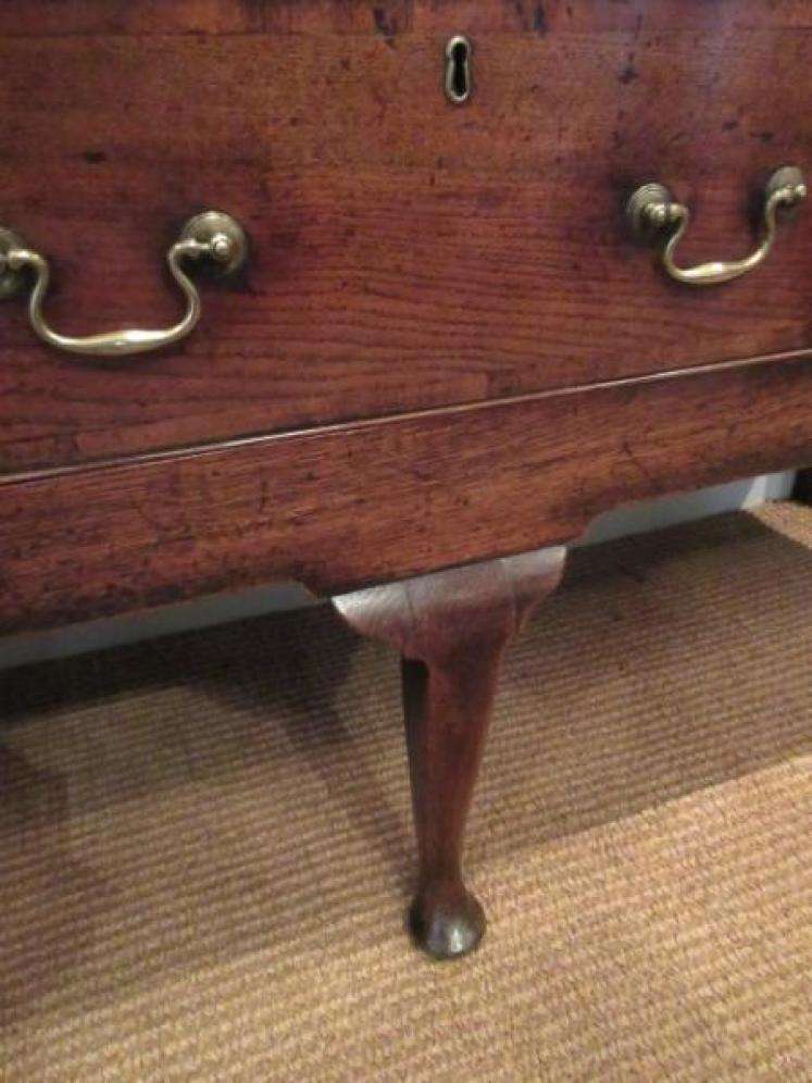 Superb George II Period Oak & Mahogany Dresser - Image 3